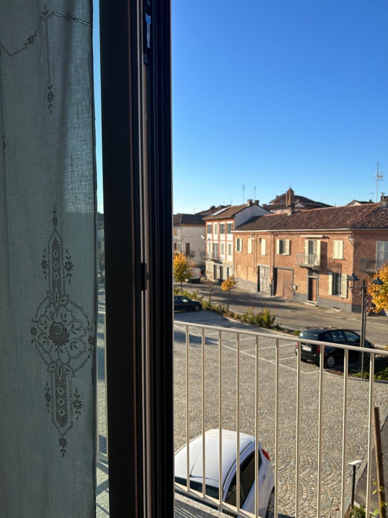 L'Incanto Casa Vacanze Montegrosso dʼAsti Kültér fotó
