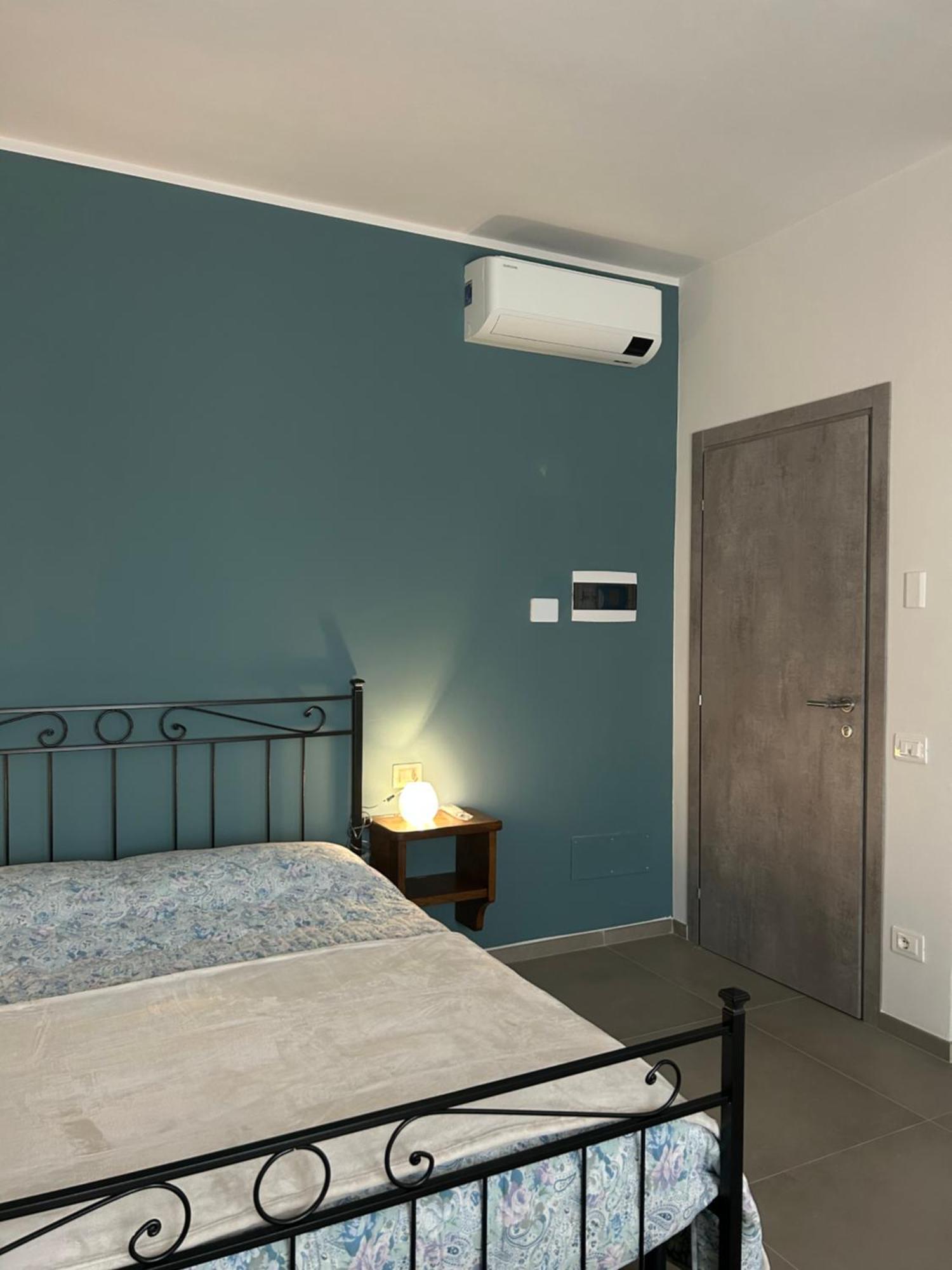 L'Incanto Casa Vacanze Montegrosso dʼAsti Kültér fotó